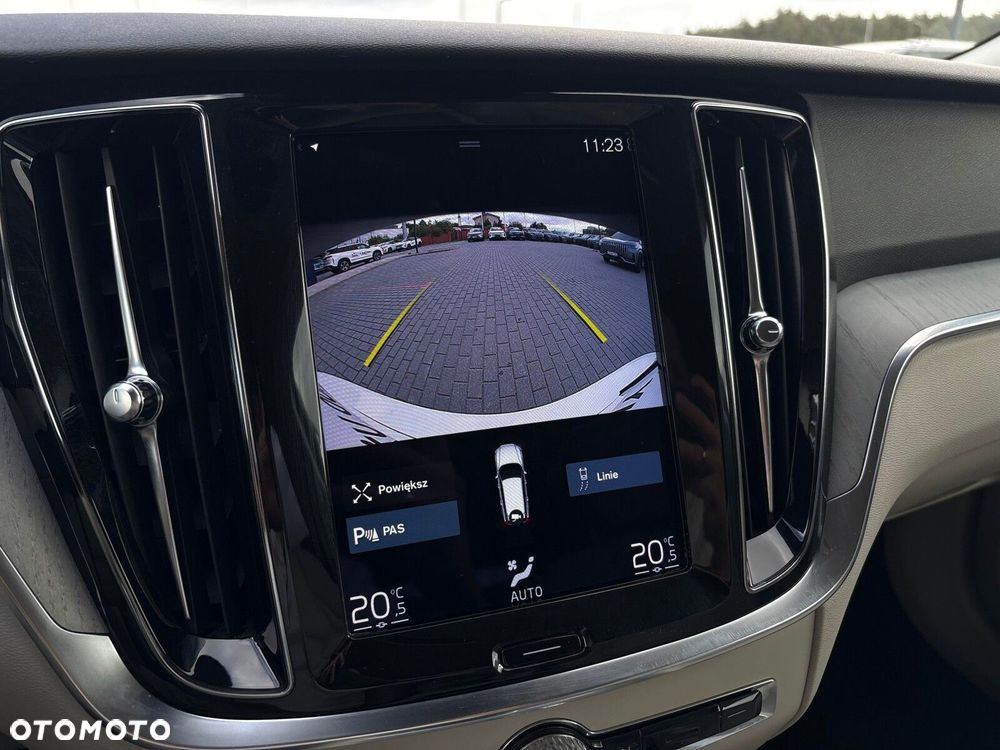 Volvo V60 2021