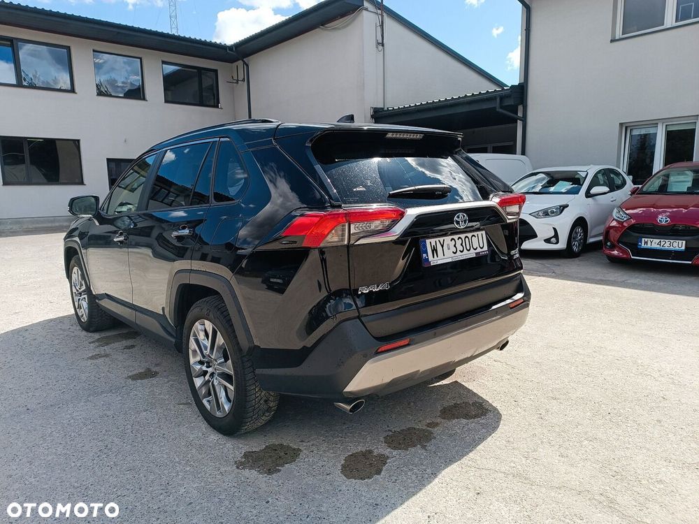 Toyota RAV4 - 5
