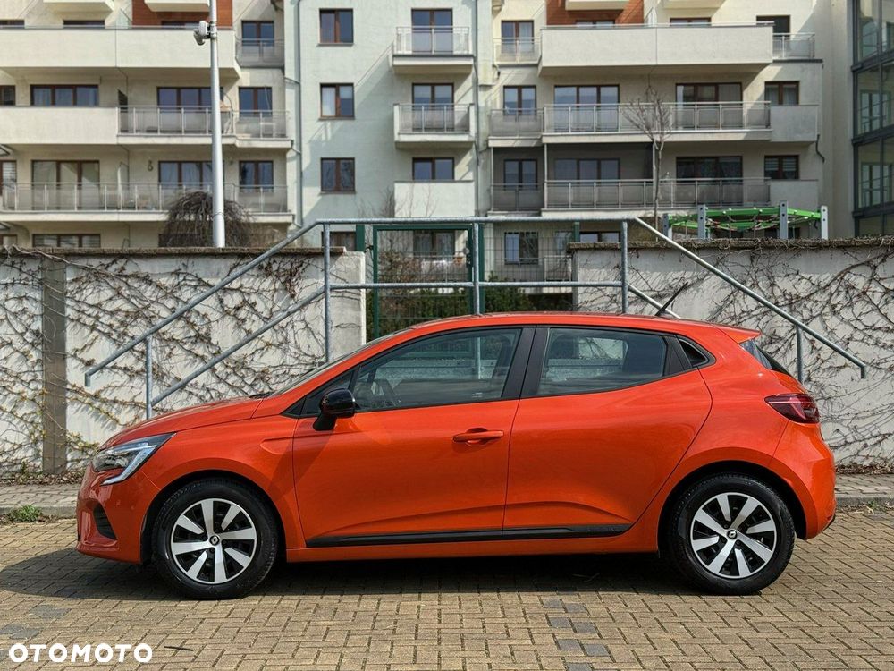Renault Clio - 12
