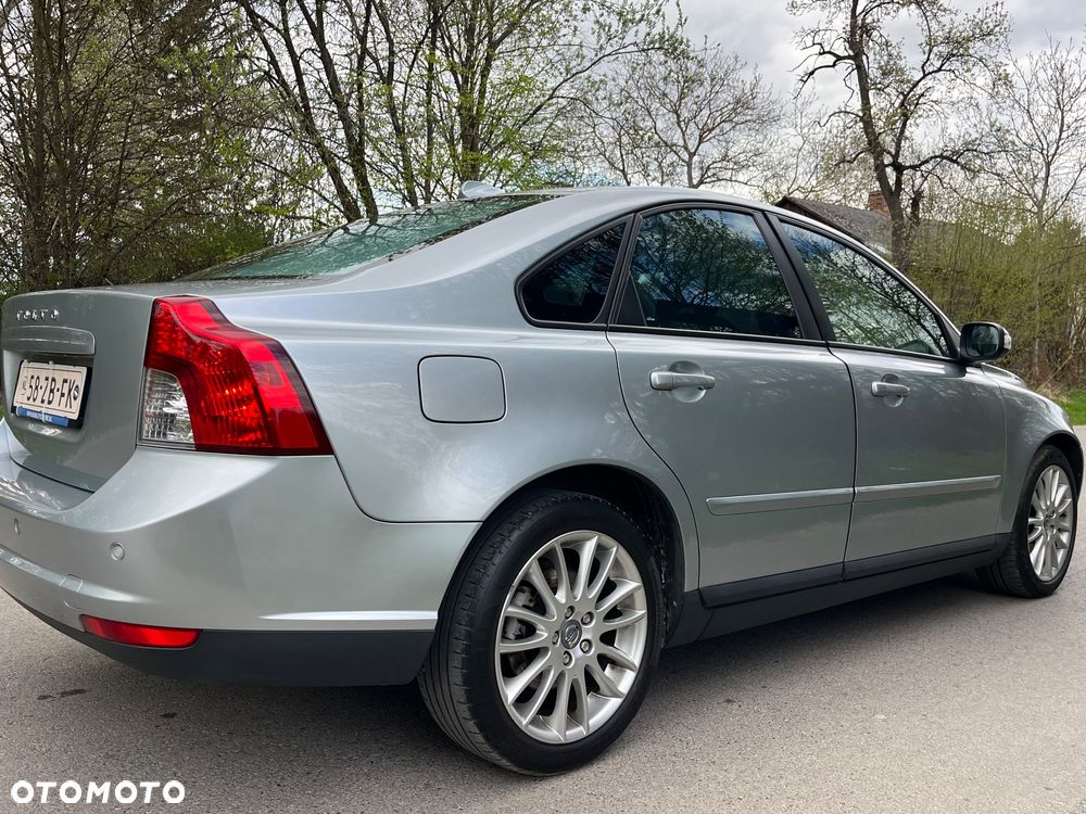 Volvo S40 2.0 Momentum - 4