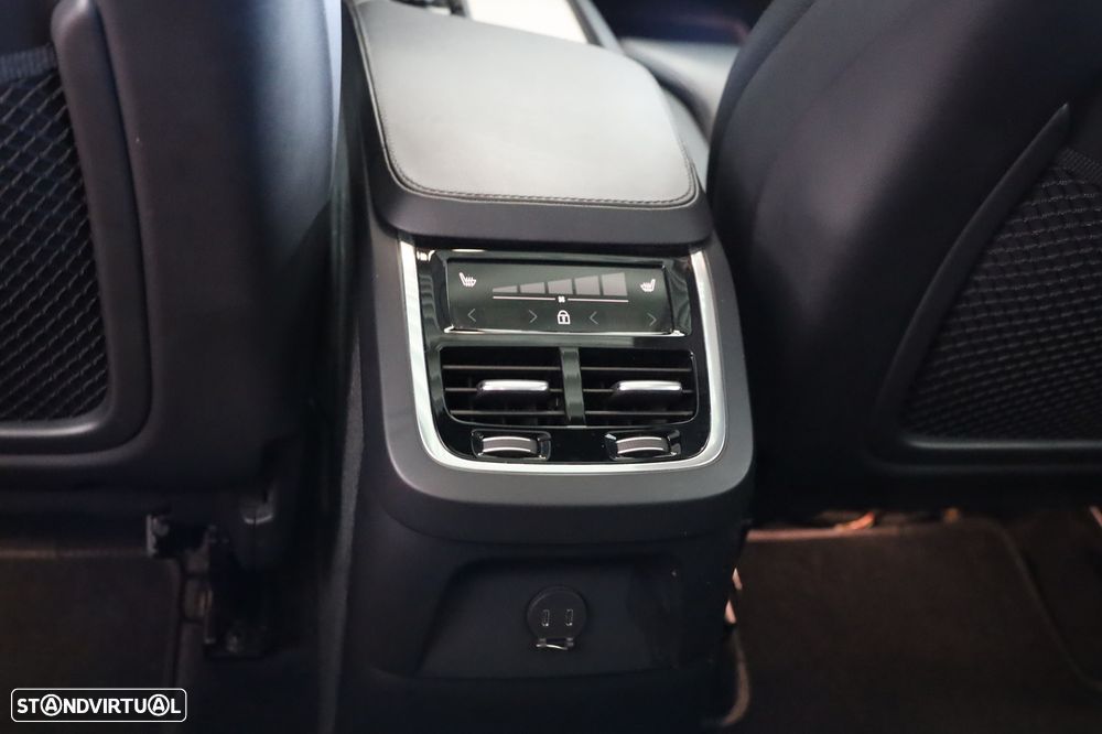 Volvo XC 90 2.0 T8 PHEV Ultimate Bright AWD - 18