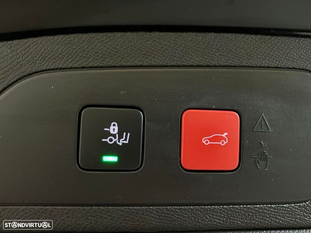 DS DS7 Crossback - 22