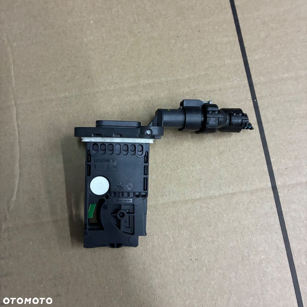 ALFA ROMEO STELVIO PRZEPŁYWOMIERZ POWIETRZA 68353410AA - 4
