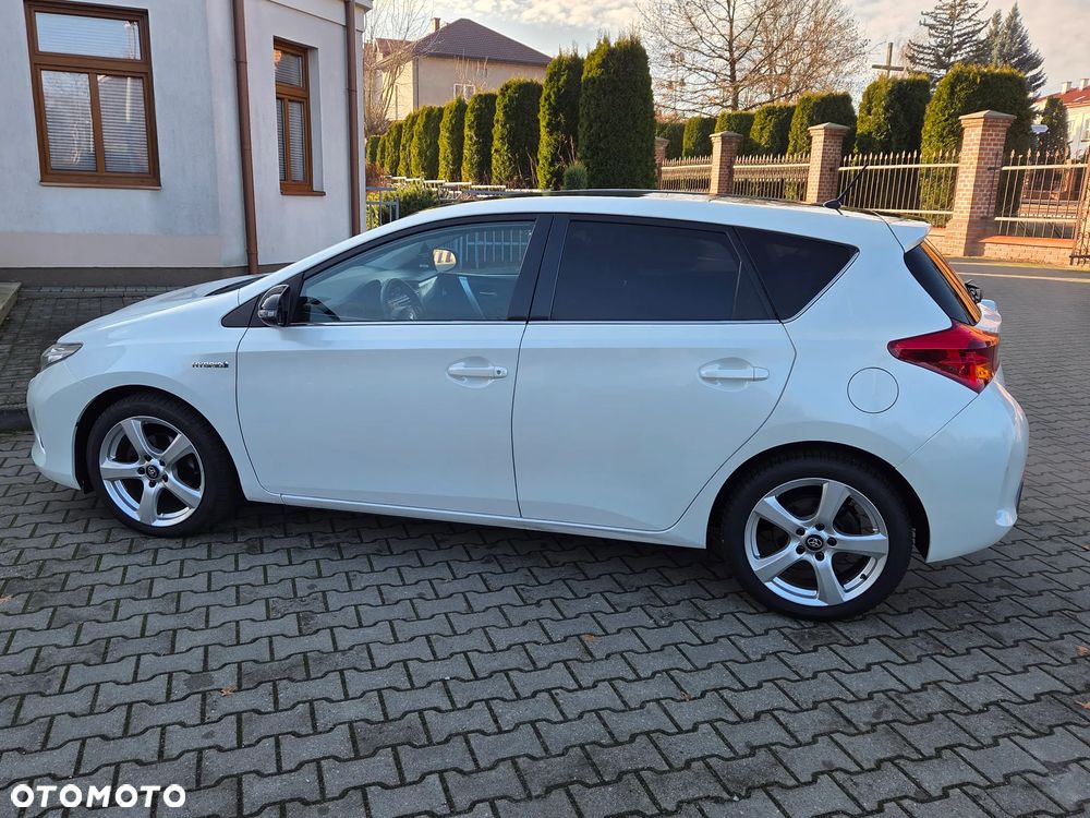Toyota Auris - 12