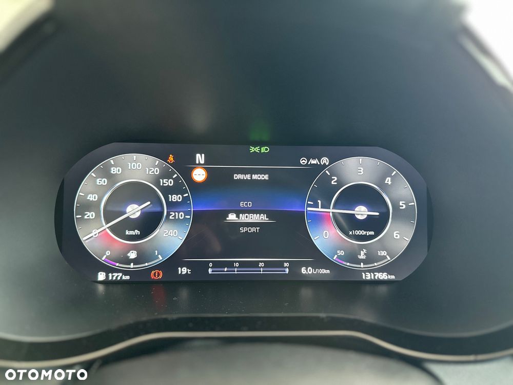 Kia Ceed 1.6 CRDi mHEV L Business Line - 26