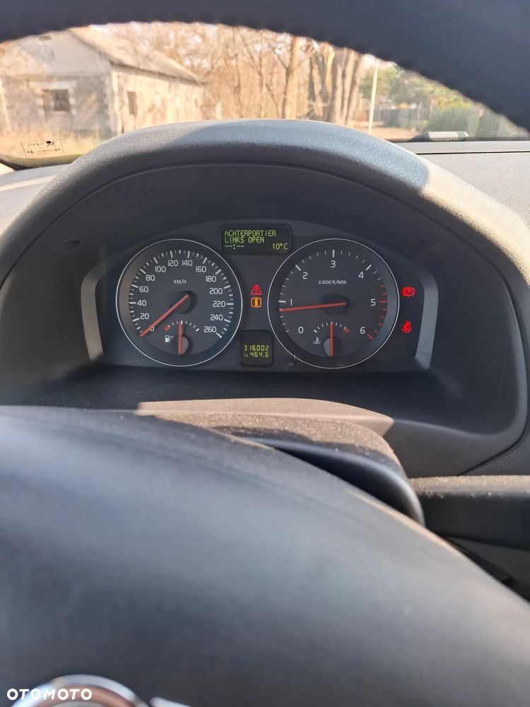 Volvo V50 1.6D DPF DRIVe - 6