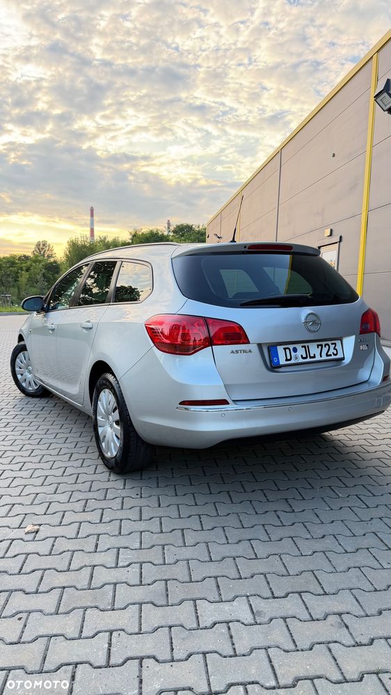 Opel Astra 1.6 CDTI Sport - 5
