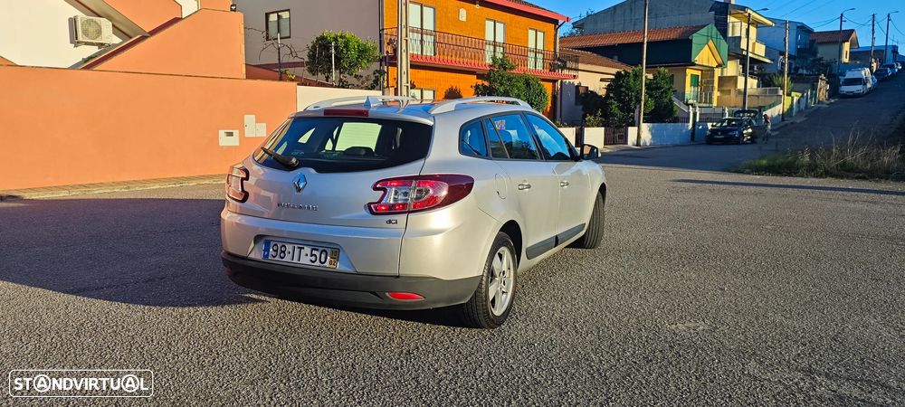Renault Mégane Sport Tourer - 3