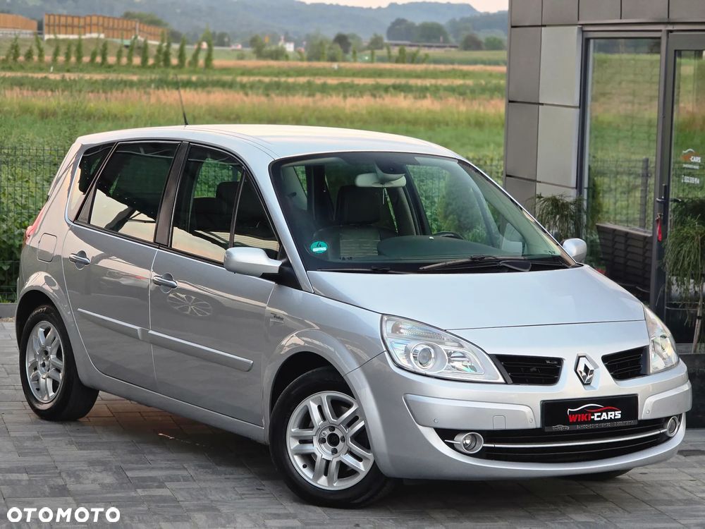 Renault Scenic 2.0 16V Luxe Expression - 9