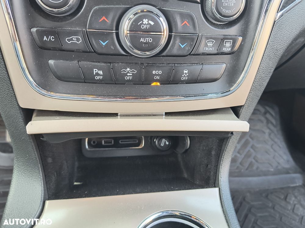 Jeep Grand Cherokee 3.0 TD AT Overland - 24