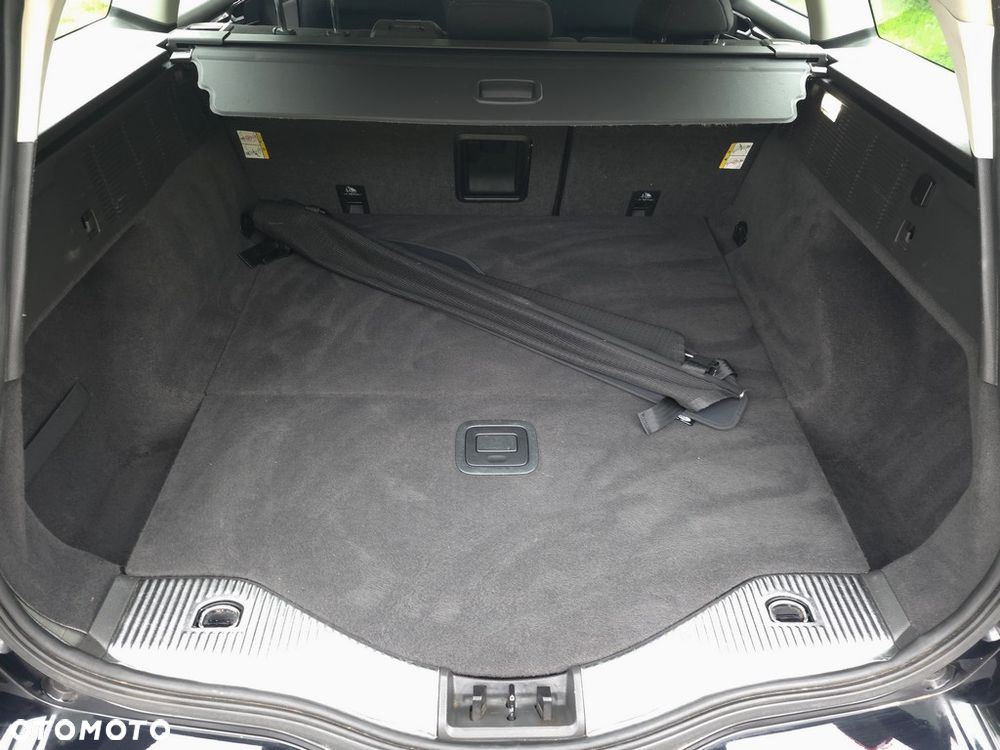 Ford Mondeo 2.0 TDCi Titanium - 34