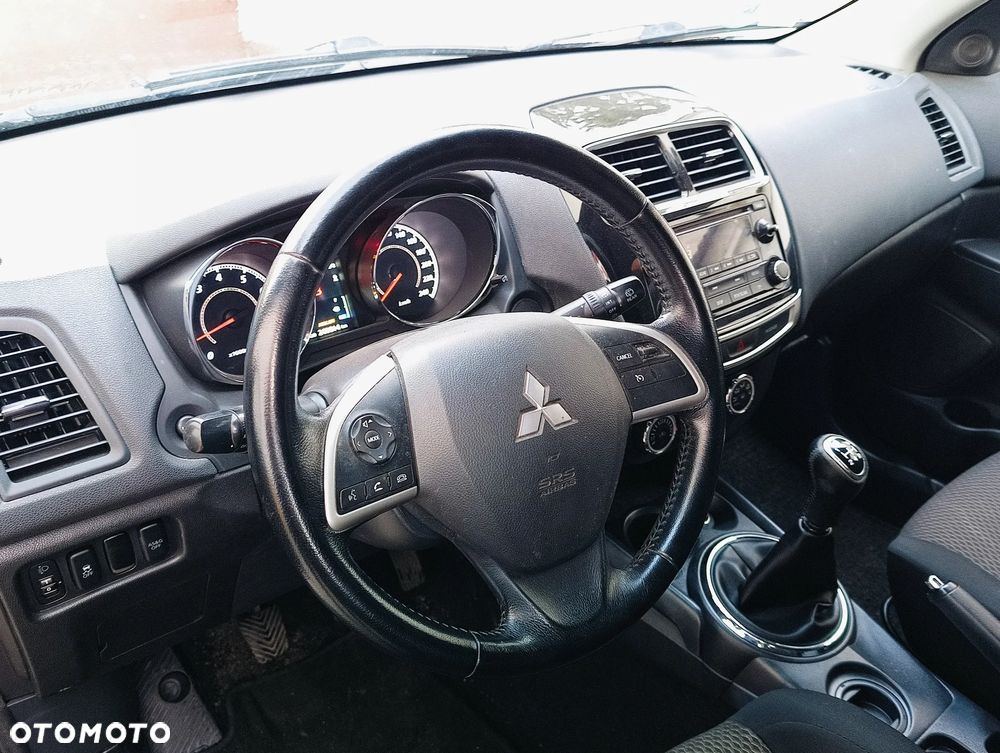 Mitsubishi ASX 1.6 2WD Intense - 25