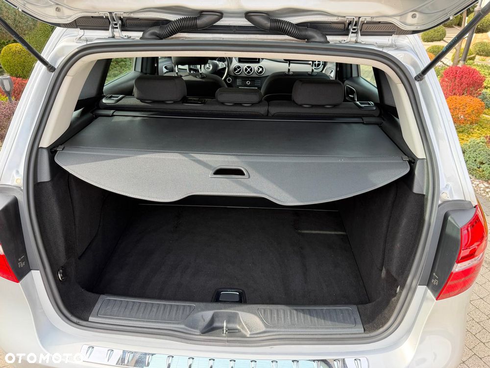 Mercedes-Benz Klasa B 180 CDI 7G-DCT - 17