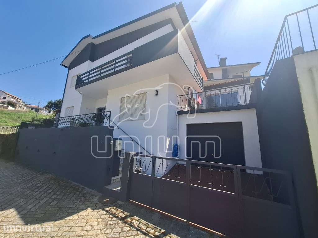 Moradia T3 com vista para o Rio Minho - Grande imagem: 2/22