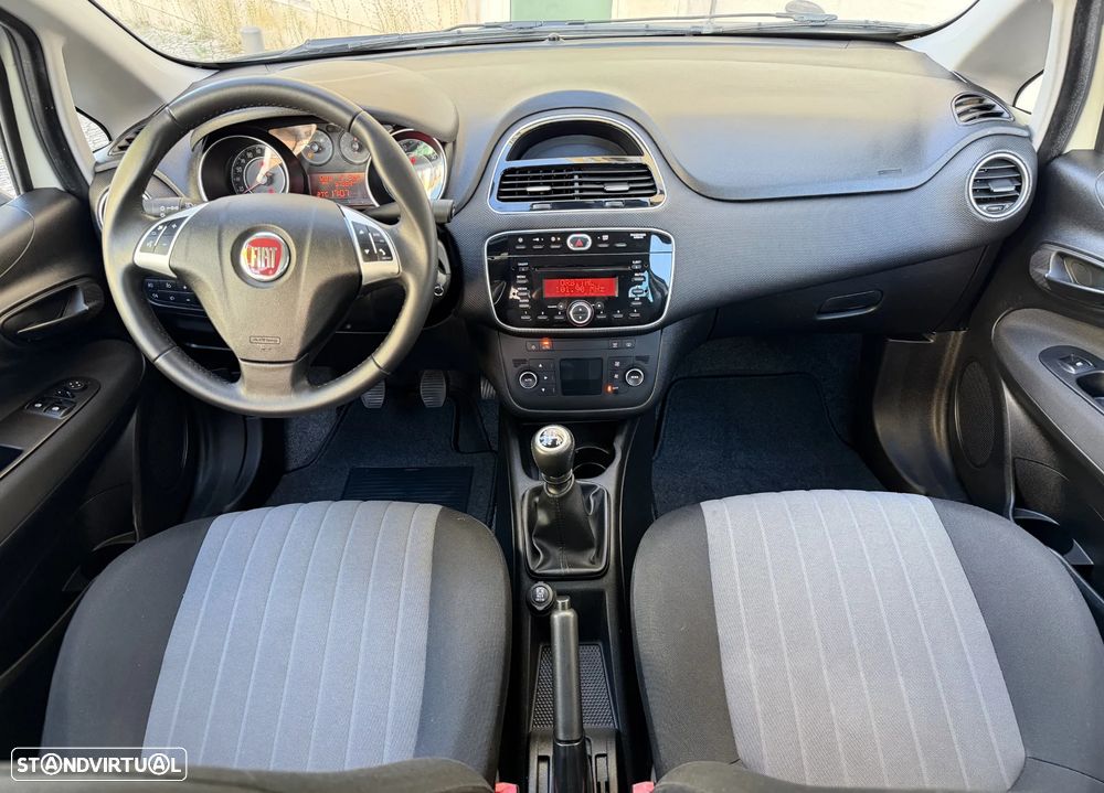 Fiat Punto 1.2 Lounge S&S - 24