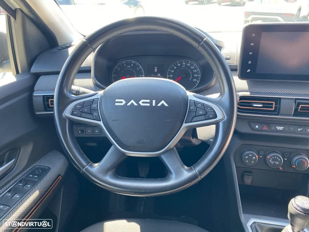 Dacia Sandero - 5