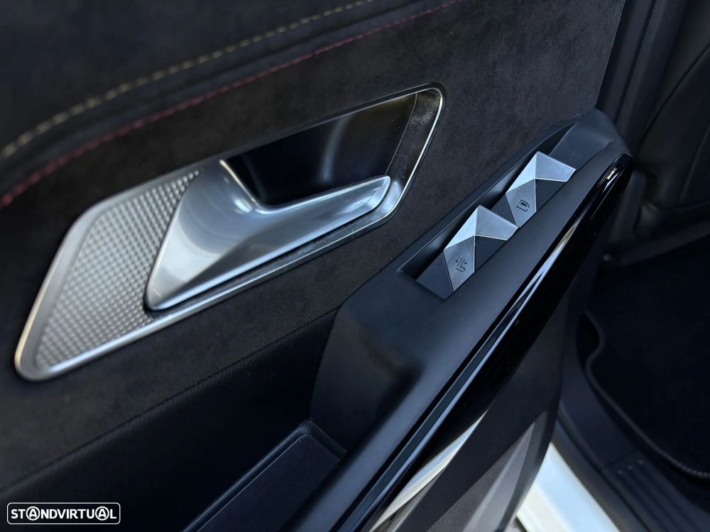 DS DS7 Crossback E-Tense Performance Line+ EAT8 - 42