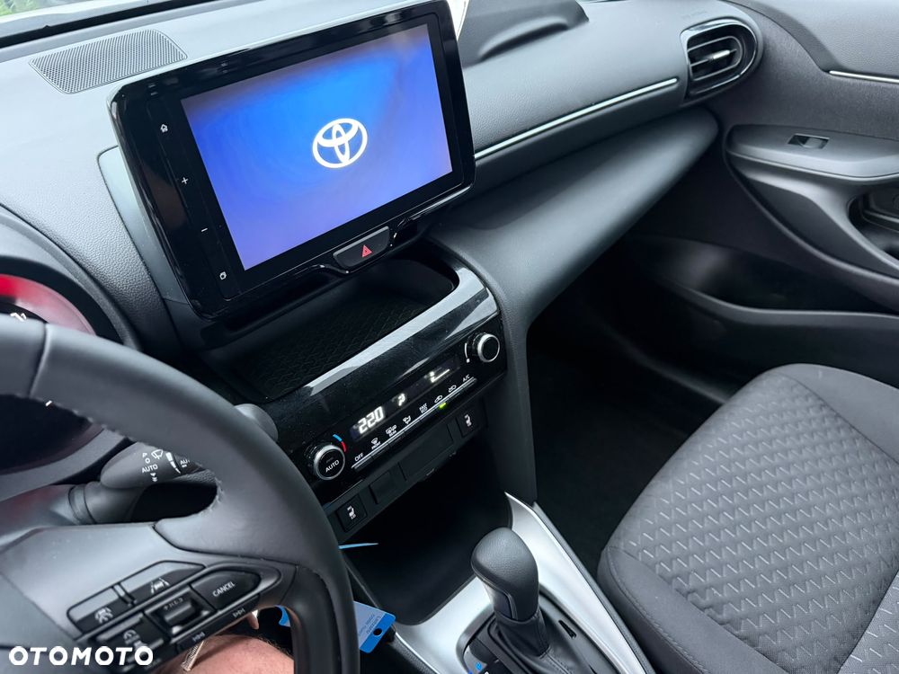 Toyota Yaris Cross Hybrid 1.5 Comfort - 15