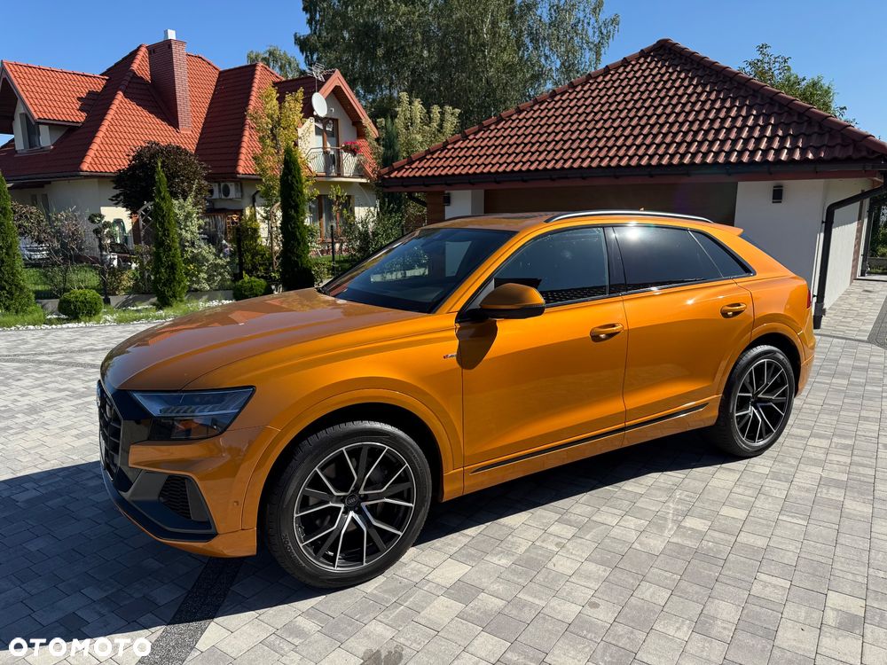 Audi Q8 - 2