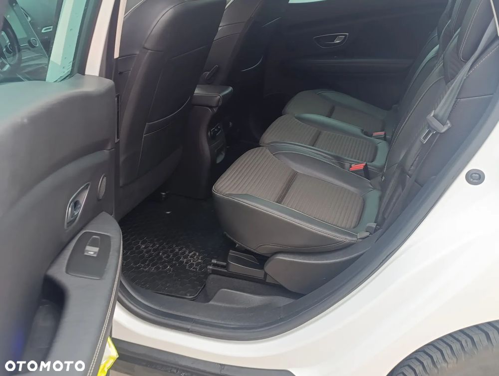 Renault Scenic BLUE dCi 150 BOSE EDITION - 6