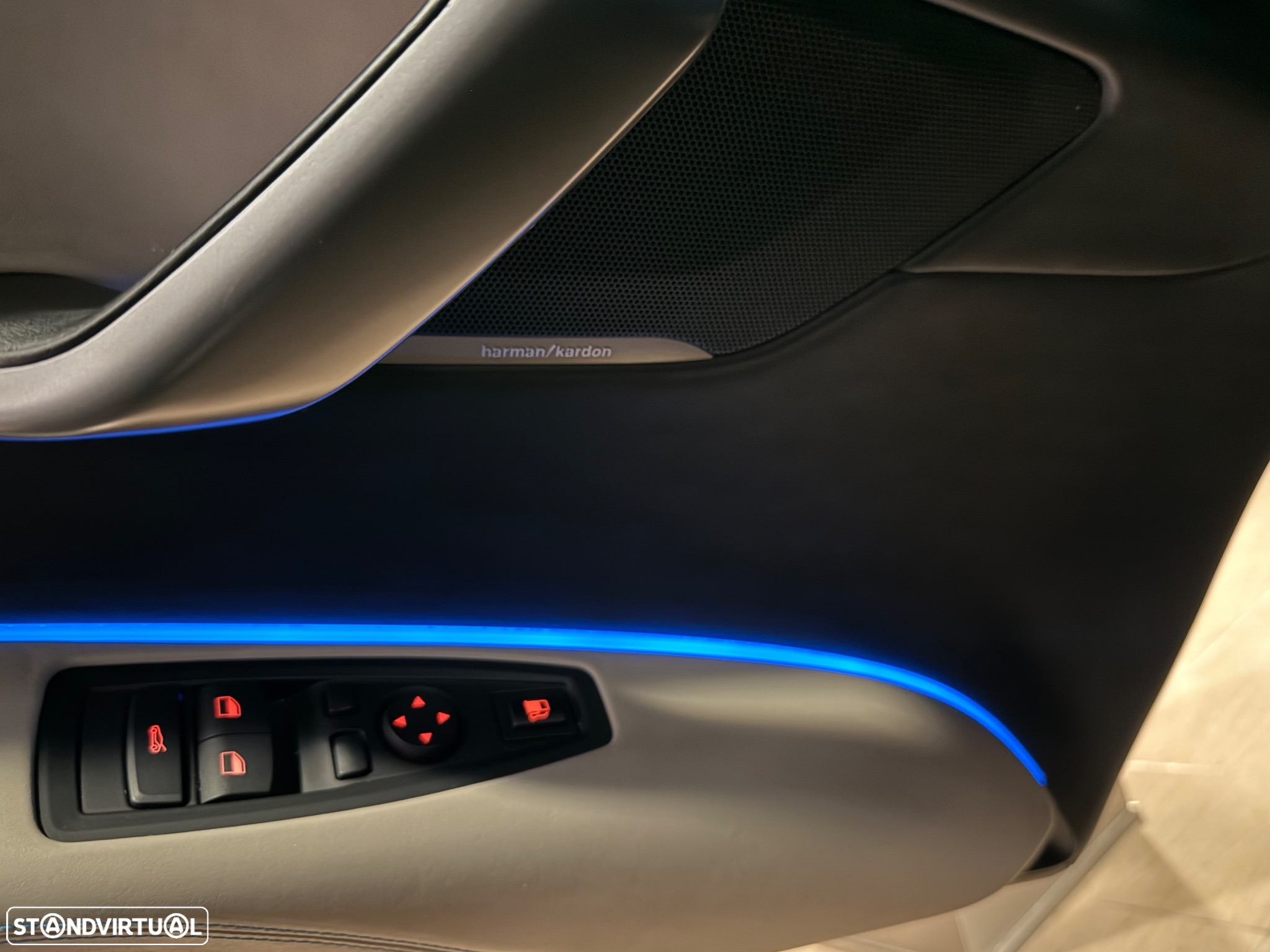 BMW i8 Standard - 32