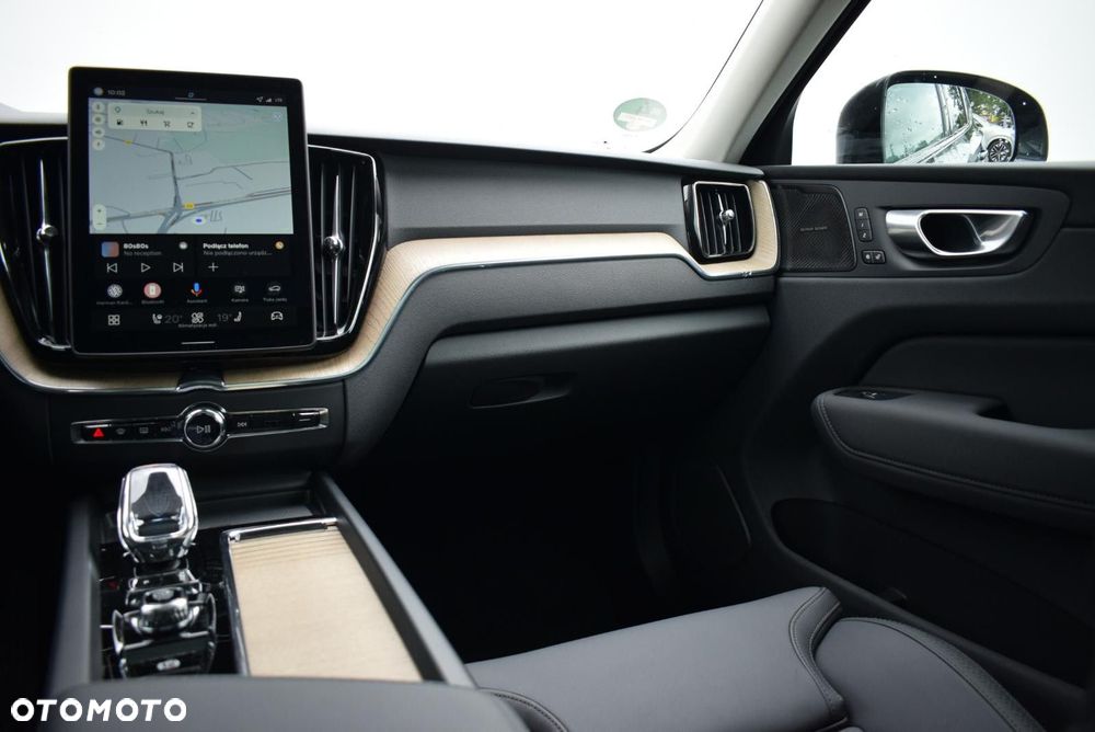 Volvo XC 60 - 16