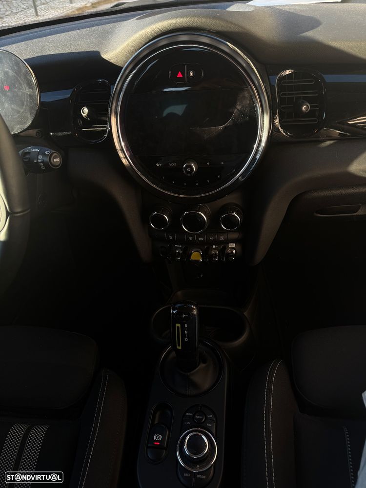 MINI 3 Portas Cooper SE - 17