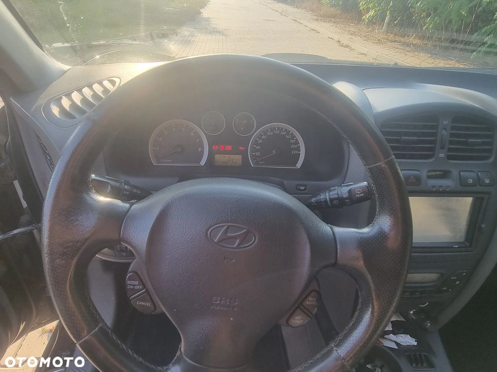Hyundai Santa Fe - 9
