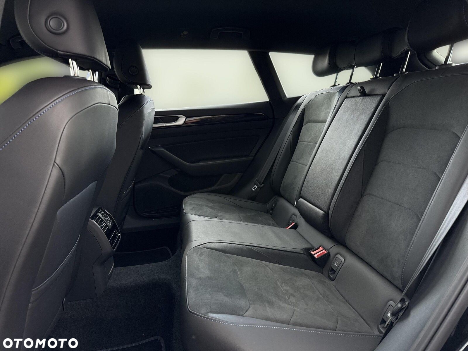 Volkswagen Arteon - 13