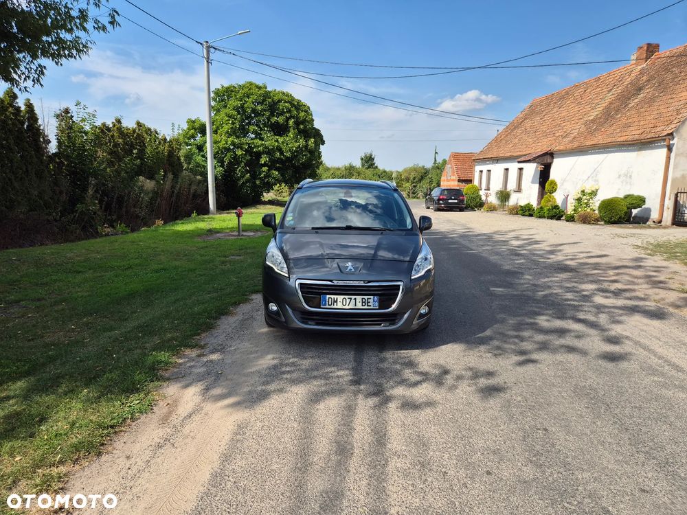 Peugeot 5008 HDI 150 Allure - 12