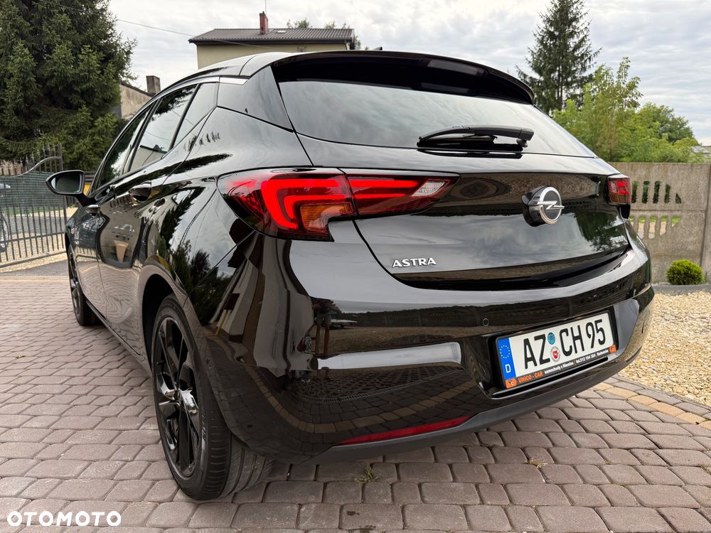 Opel Astra 1.4 Turbo Innovation - 28