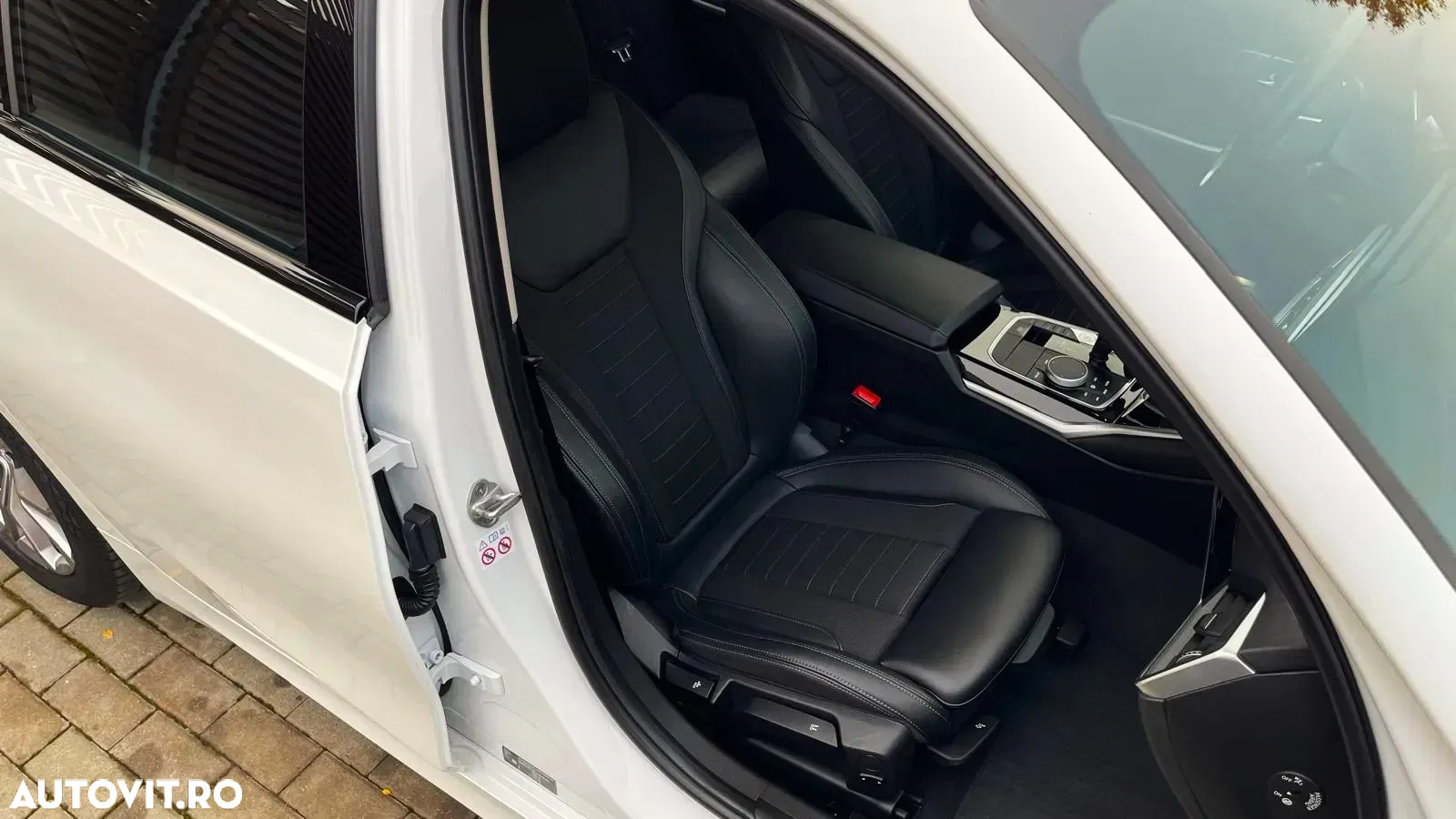 BMW Seria 3 320d Aut. Sport Line - 21