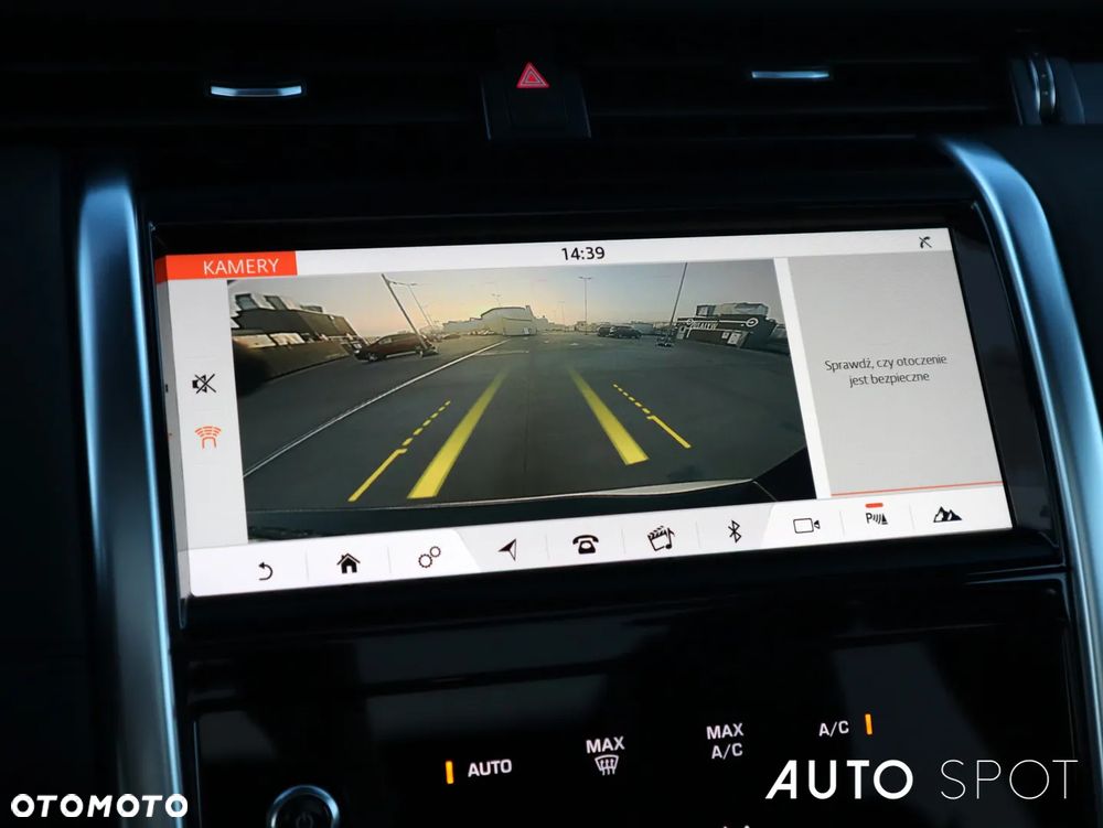 Land Rover Discovery Sport 2.0 P200 mHEV SE - 27