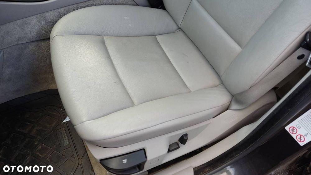 KOMPLET FOTELI LEWY PRAWY PRZÓD + KANAPA TYŁ BMW F10 10-13r - 13