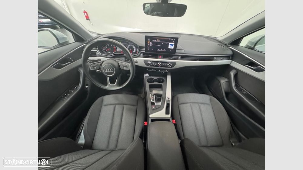 Audi A4 35 TDI Advanced S tronic - 12