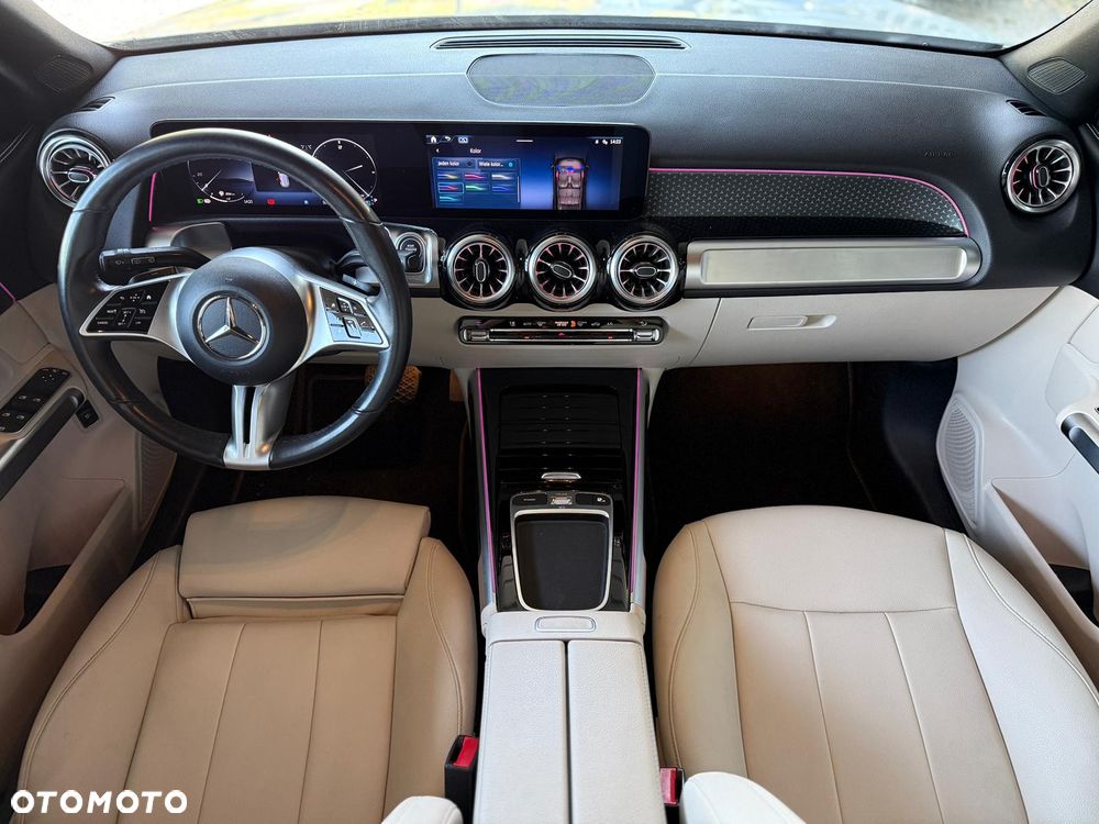 Mercedes-Benz GLB 200 d 8G-DCT - 25