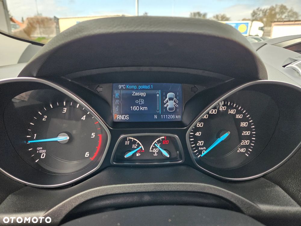 Ford Kuga 2.0 TDCi 4x4 Titanium - 28