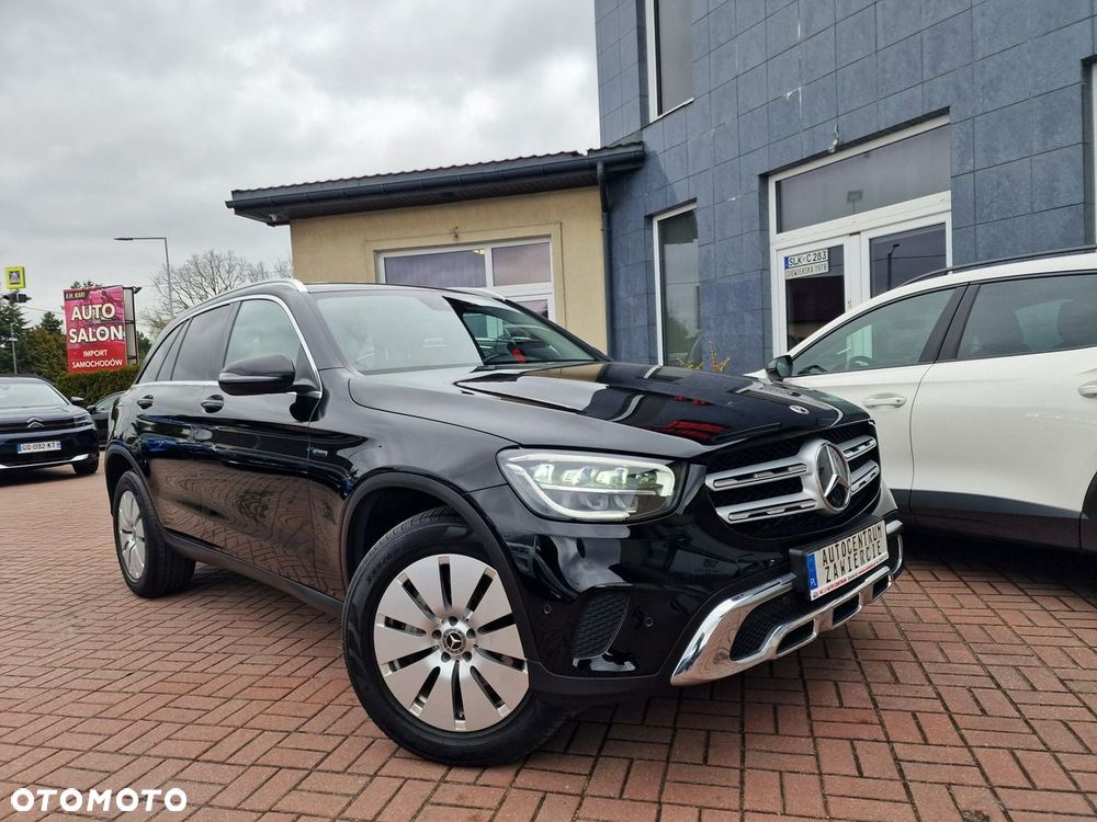 Mercedes-Benz GLC 300 e PHEV 4-Matic Avantgarde - 11