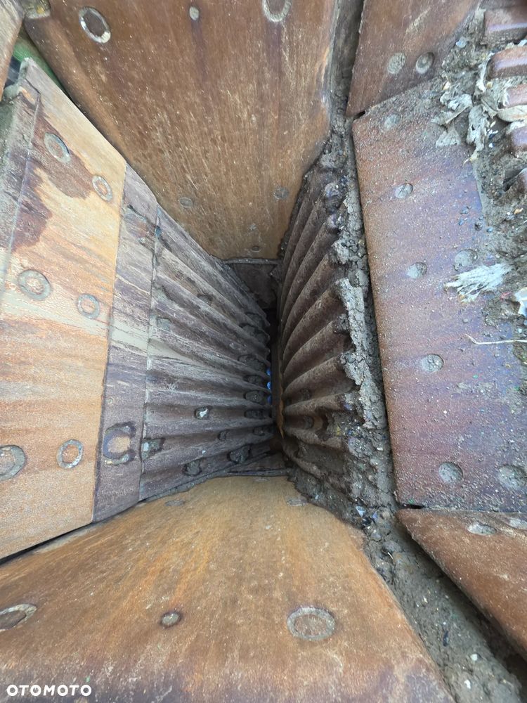 McCloskey J40V2 - 25