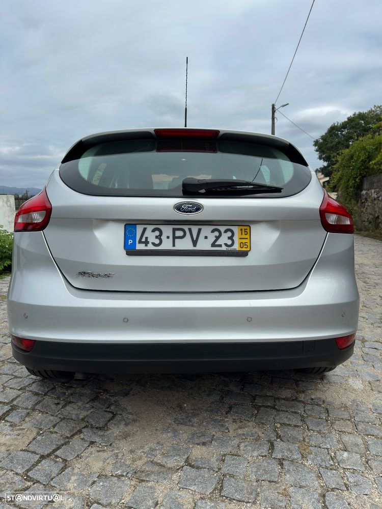 Ford Focus 1.5 TDCi ST-Line - 16