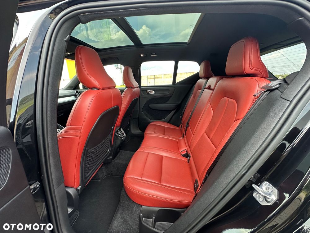 Volvo XC 40 - 11