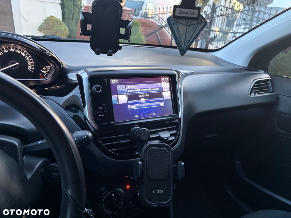 Peugeot 208 1.6 BlueHDi Active S&S - 13