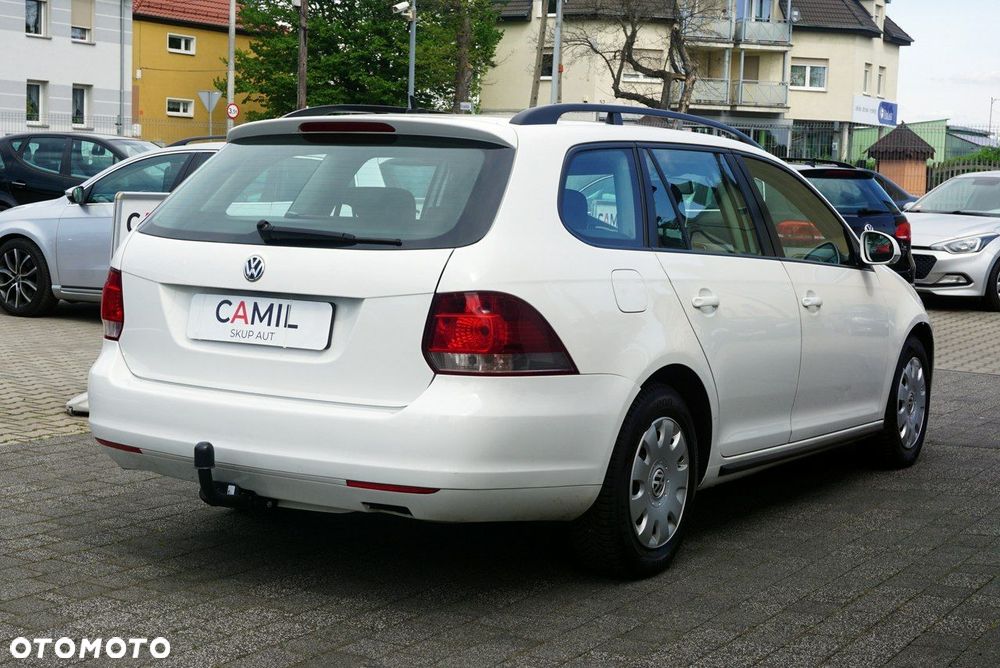 Volkswagen Golf - 4