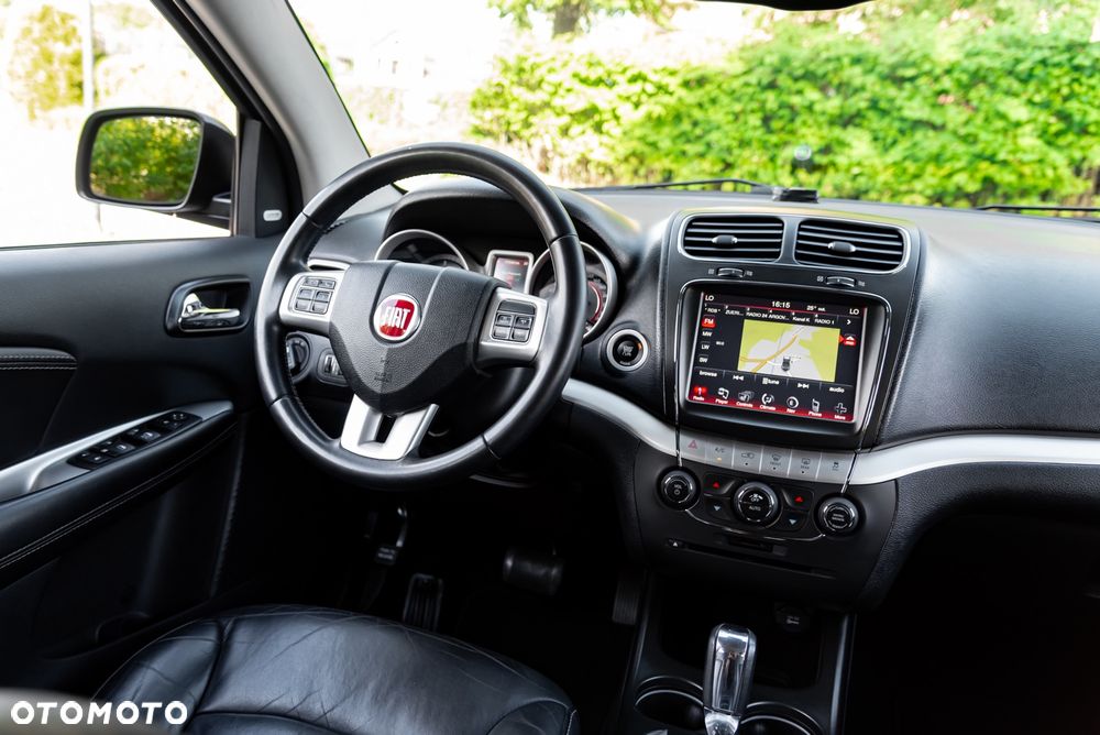 Fiat Freemont 2.0 Multijet Lounge AWD - 26