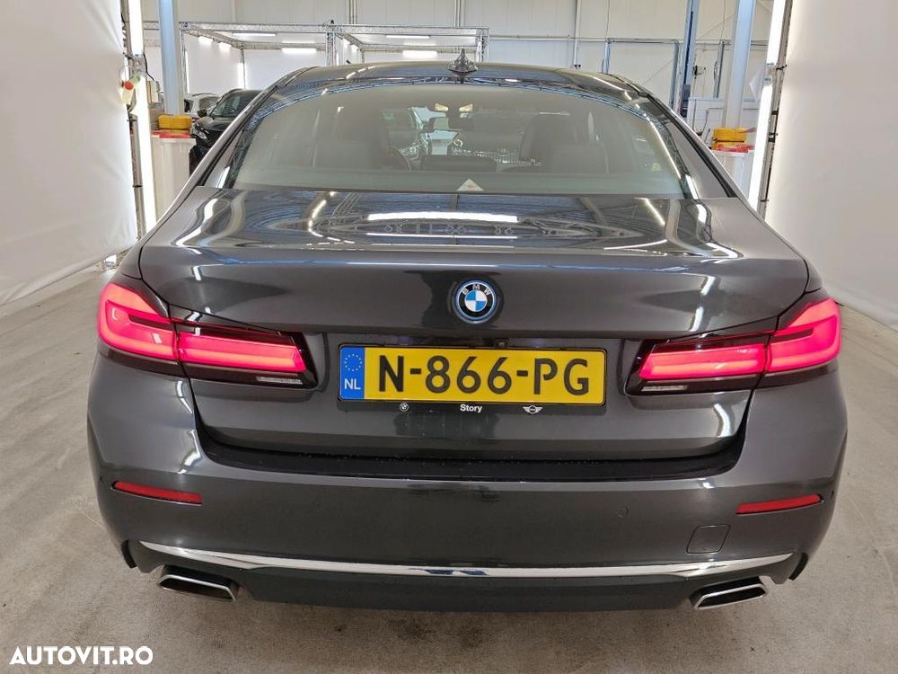 BMW Seria 5 530e xDrive AT PHEV - 5