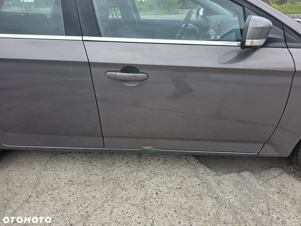 Ford Mondeo 1.6 TDCi ECOnetic Trend - 11