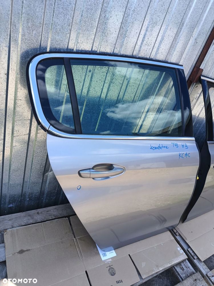 peugeot 308 t9 ii 13r- drzwi prawy tył hb kcac oryginalny lakier kompletne - 3