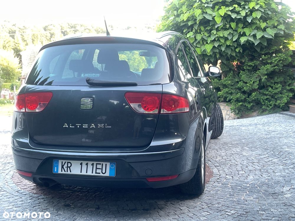 Seat Altea XL 1.6 Reference - 2