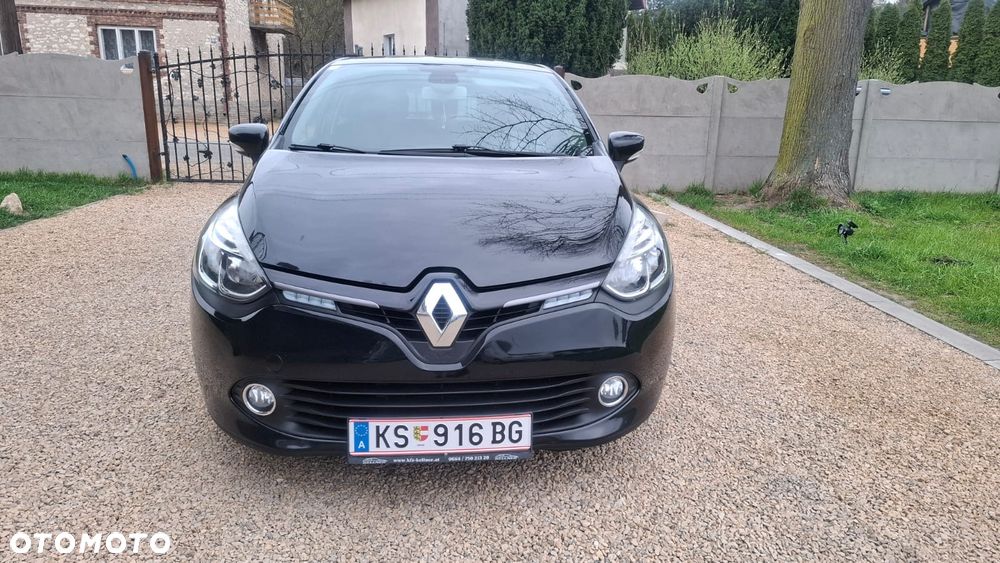 Renault Clio 1.2 16V 75 LIMITED - 13