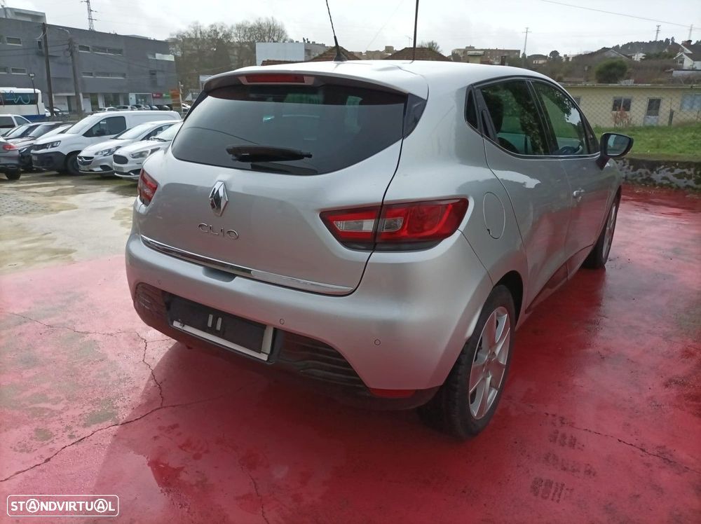 Renault Clio TCe 120 EDC Limited - 6